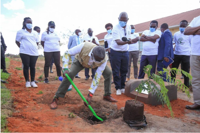 Community - Growing Green Tomorrow